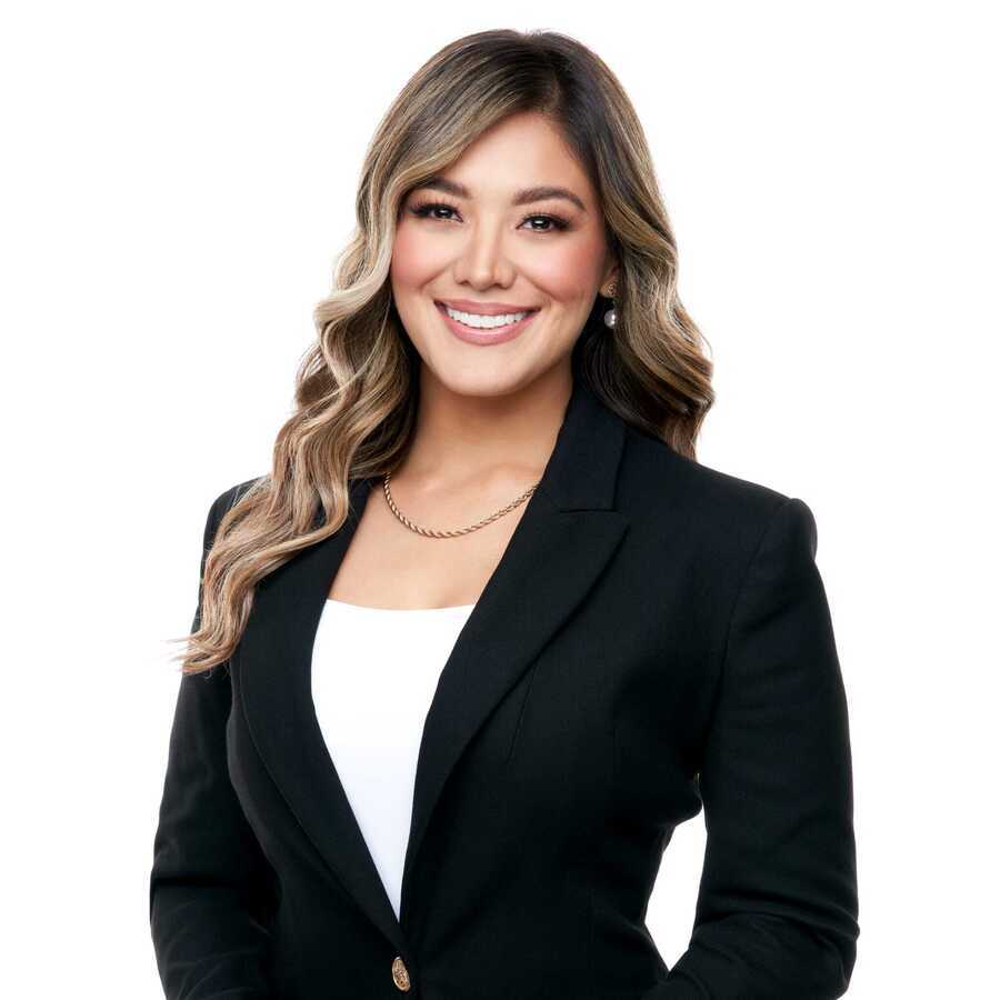 Eva Flores